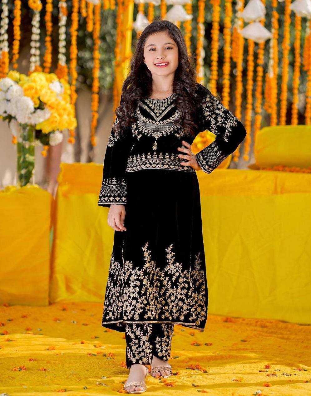 Ynf Viscose KESH415 190 Kids Wear Wholesale Kids Gown Kids Ethnic Gowns Manufacturer- Kids Exports