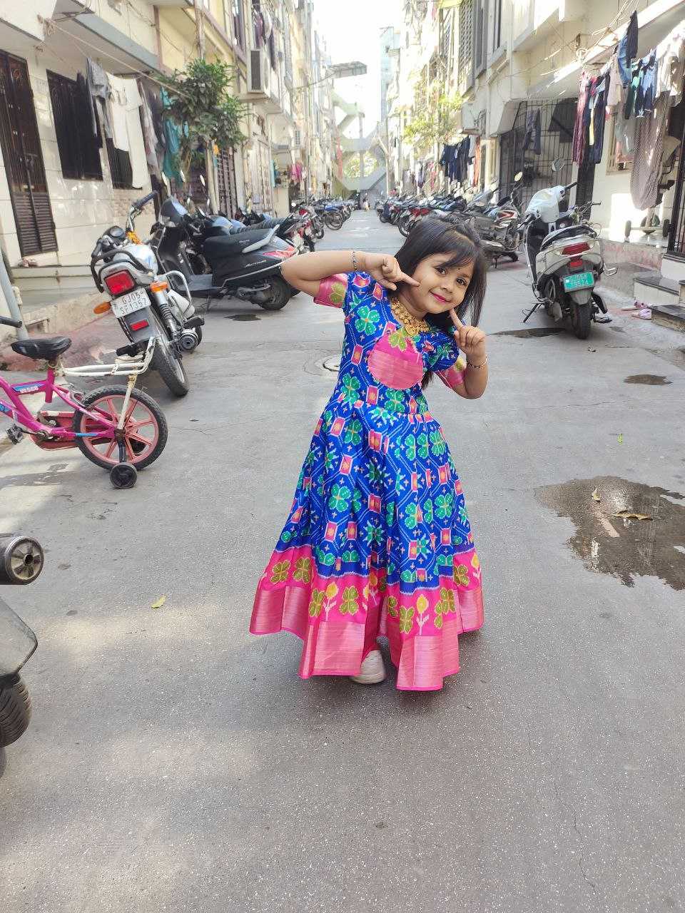 Ynf Silk RIN161 Kids SUMMER gown* Kids Wear Wholesale Kids Gown Kids Designer Frock Kids Party Wear Ethnic Manufacturer- Kids Exports