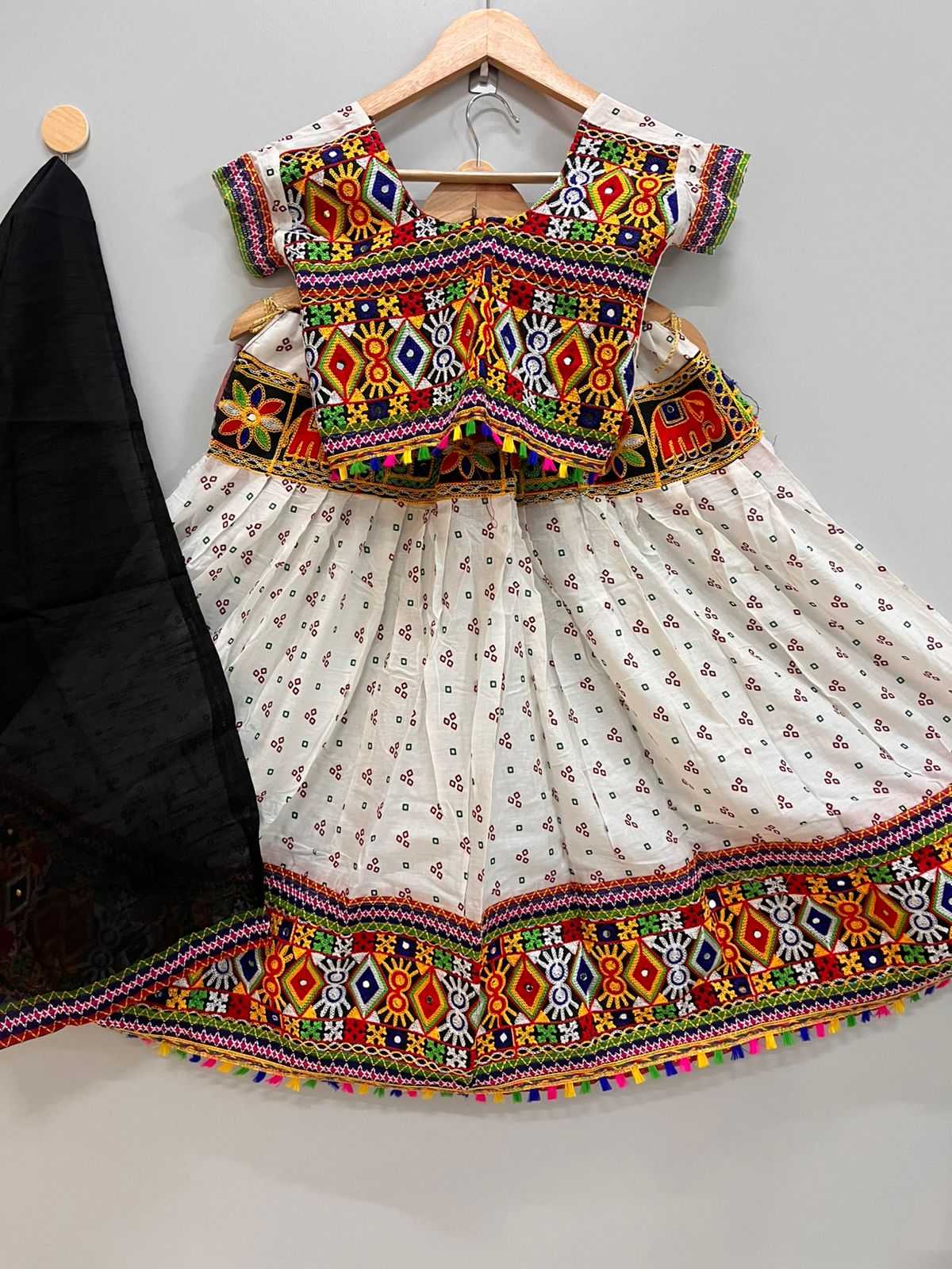 Ynf Pure Cotton RIN235 kidsNavratri Kids Wear Festive Collections Wholesale Kids Lehenga Kids Navratri Outfits Navratri Dresses Manufacturer- Kids Exports