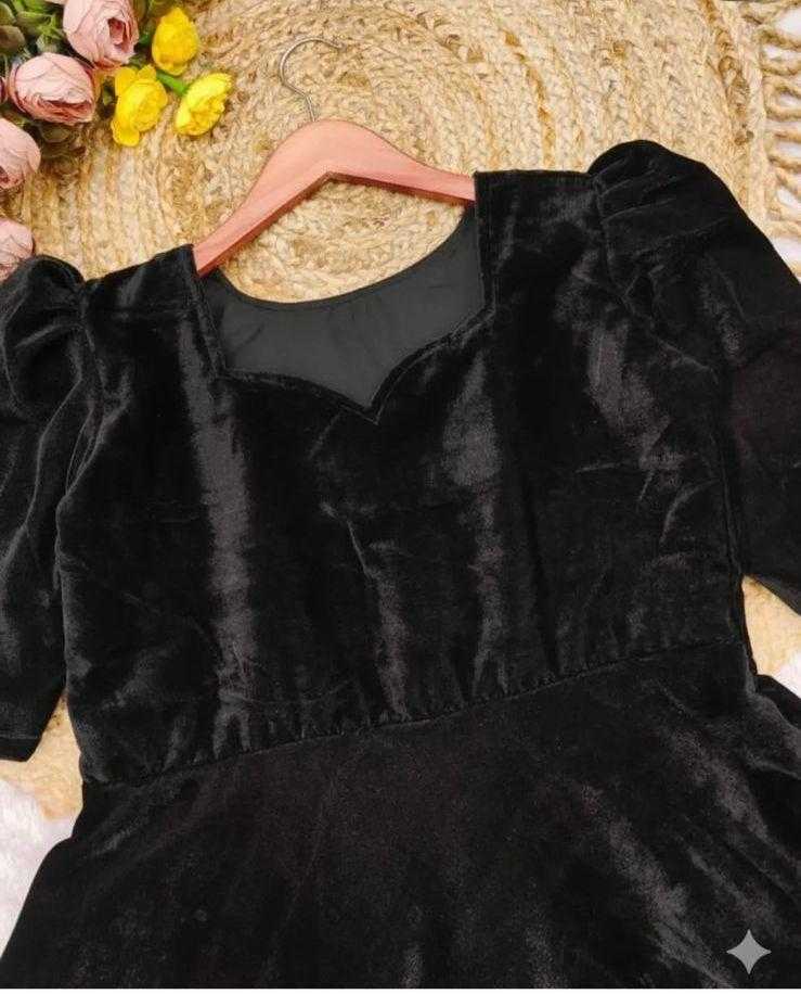 Ynf Velvet KESH503 8156 Kids Wear Wholesale Kids Gown Kids Frocks Kids Party Wear Ethnic Manufacturer- Kids Exports