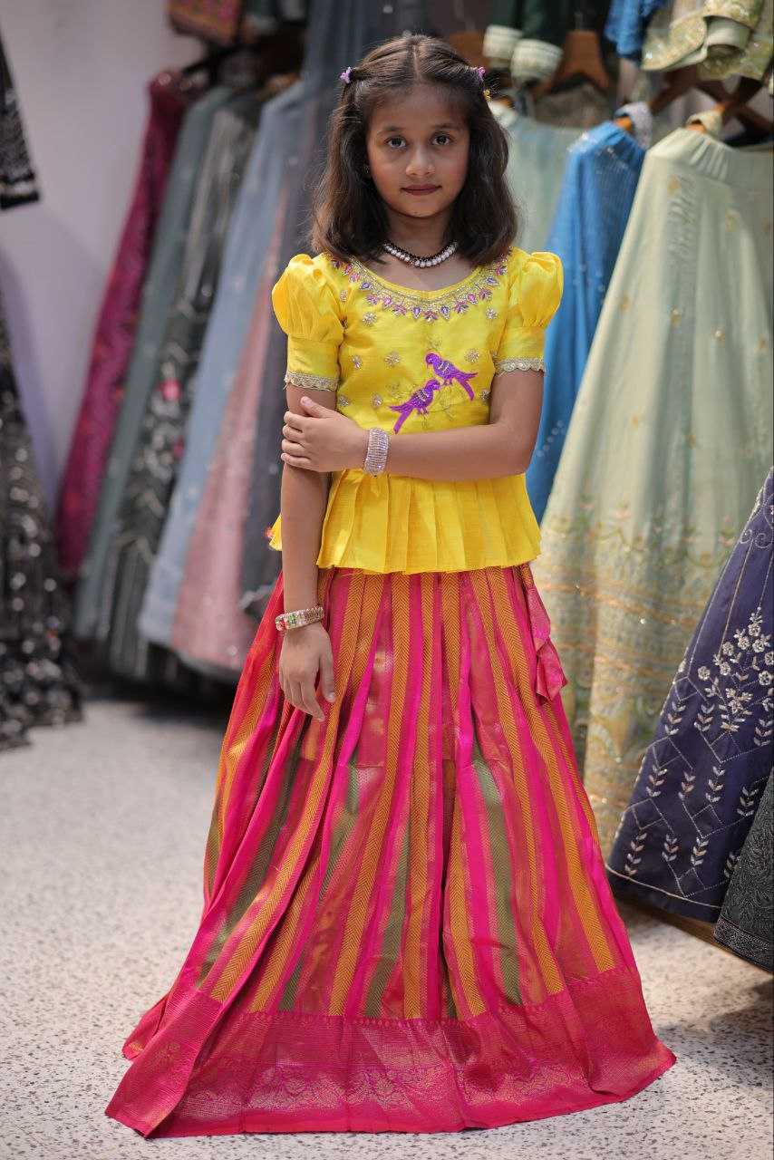 YNF PURE SILK RIN161 RPVR22 KIDS WEAR WHOLESALE KIDS LEHENGA KIDS TRADITIONAL OUTFITS KIDS LEHENGA CHOLI KIDS FESTIVE WEAR KIDS WEDDING OUTFITS MANUFACTURER- Kids Exports