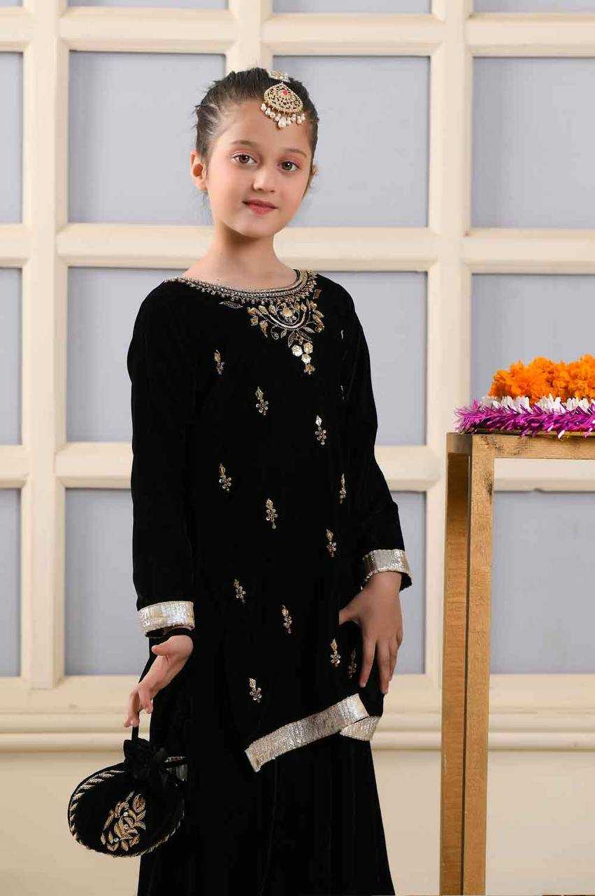 YNF VELVET KESH144 193 WHOLESALE KIDS SUIT KIDS FESTIVE KIDS SHARAR SUITS MANUFACTURER- Kids Exports