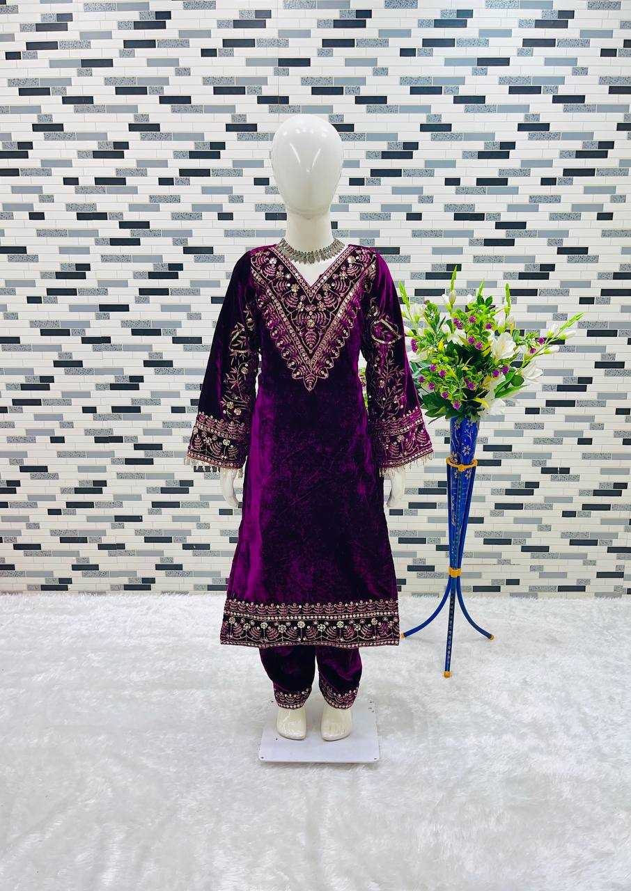 YNF VELVET RIN154 192 WHOLESALE KIDS SUIT KIDS FESTIVE SUITS MANUFACTURER- Kids Exports