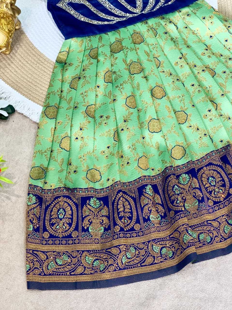 Ynf Silk KESH505 Six6 Lotus Kids Wear Wholesale Kids Gown Kids Ethnic Gowns Manufacturer- Kids Exports
