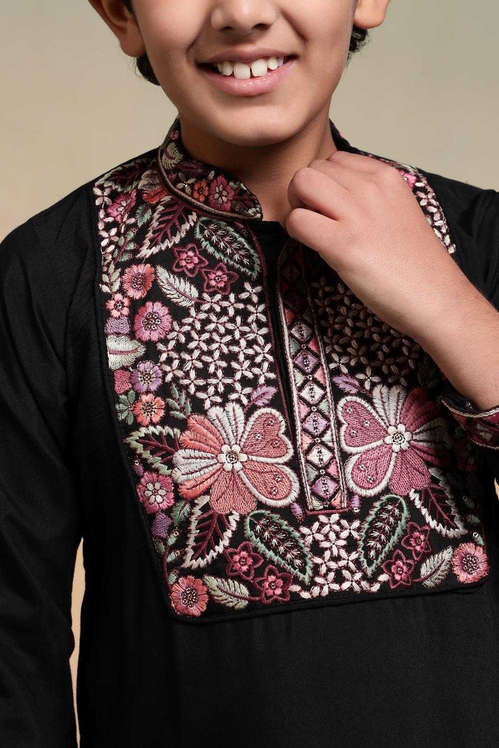 Ynf Silk RIN202 91101 SHAAHI JUNIOR Kids Wear Wholesale Boys Kurta Pyjama Kids Kurta Pajama Baby Boy Kurta Set Manufacturer- Kids Exports