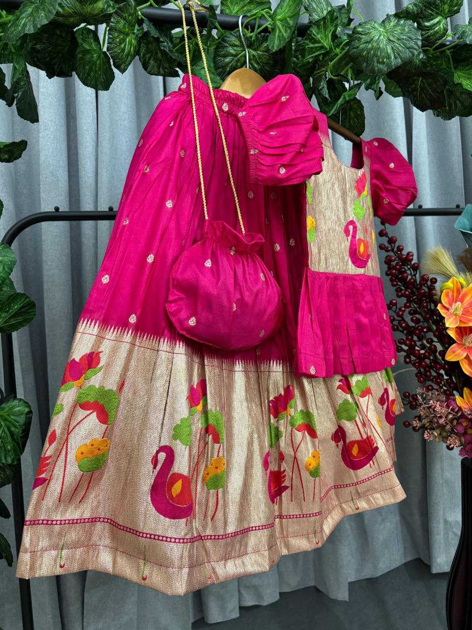 Ynf Cotton KESH107 POUR Kids Wear Wholesale Girls Cotton Frocks Kids Designer Frock Kids Party Wear Ethnic Manufacturer- Kids Exports