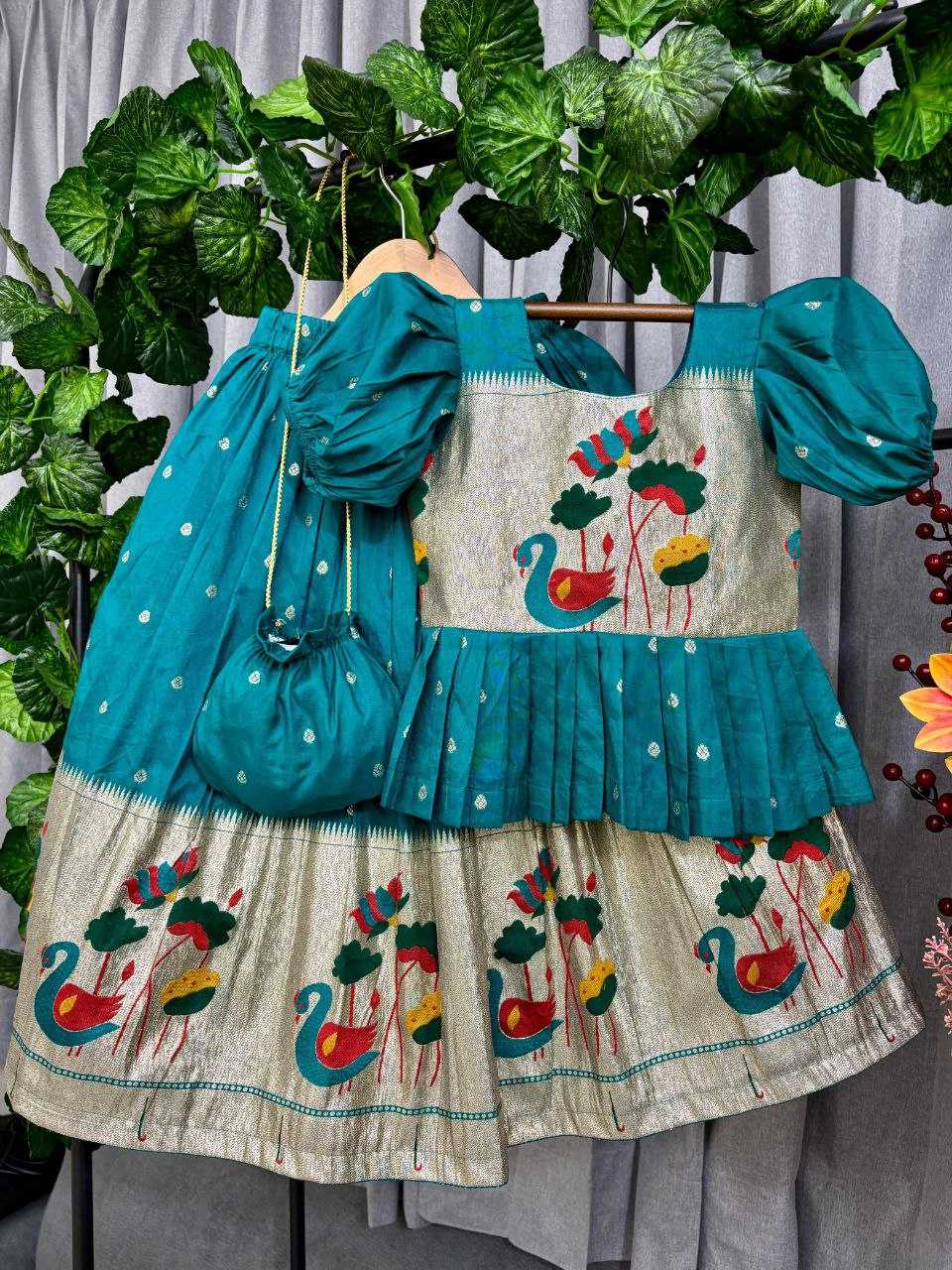 Ynf Cotton KESH107 POUR Kids Wear Wholesale Girls Cotton Frocks Kids Designer Frock Kids Party Wear Ethnic Manufacturer- Kids Exports