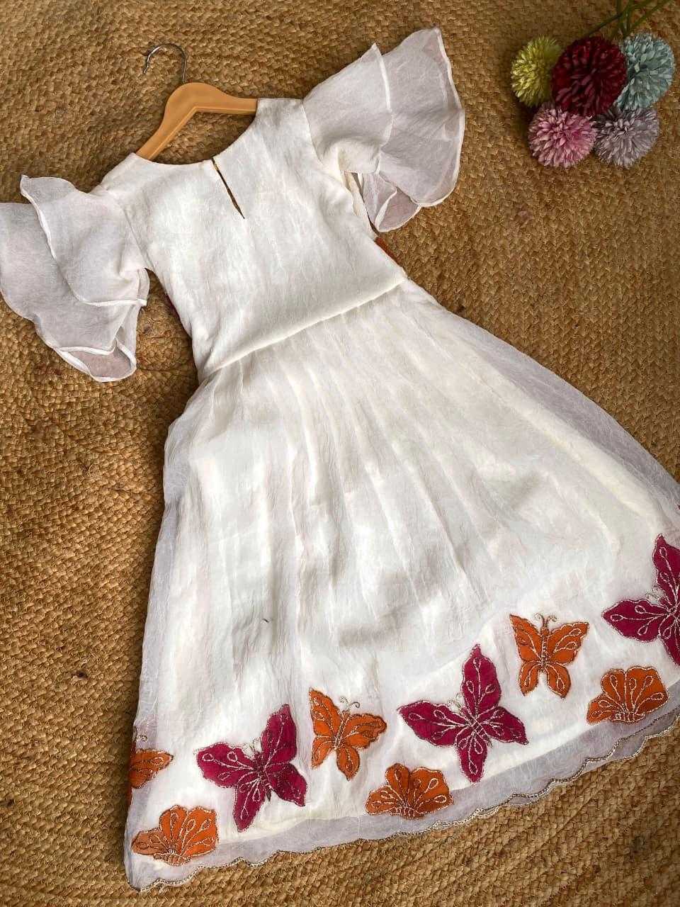 Ynf Organza RIN235 hand painted Kids Wear Wholesale Kids Lehenga Kids Gown Kids Party Wear Ethnic Manufacturer- Kids Exports